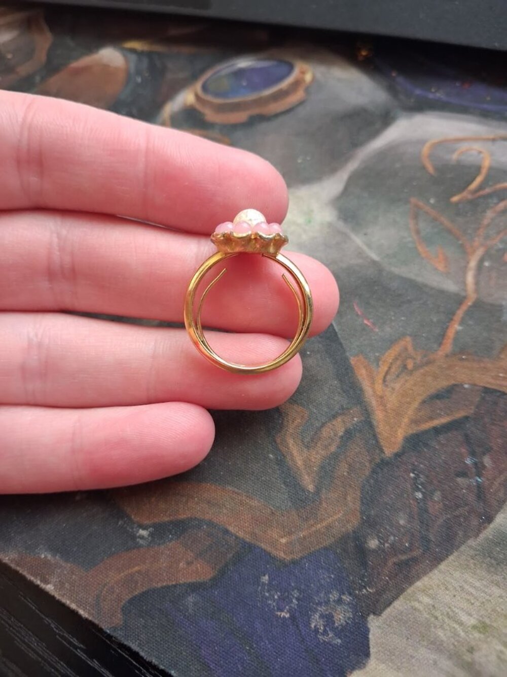 Avon Flower ring - Picture 3 of 7